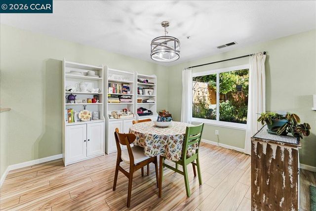 1734 Casa Grande St, Benicia, CA 94510