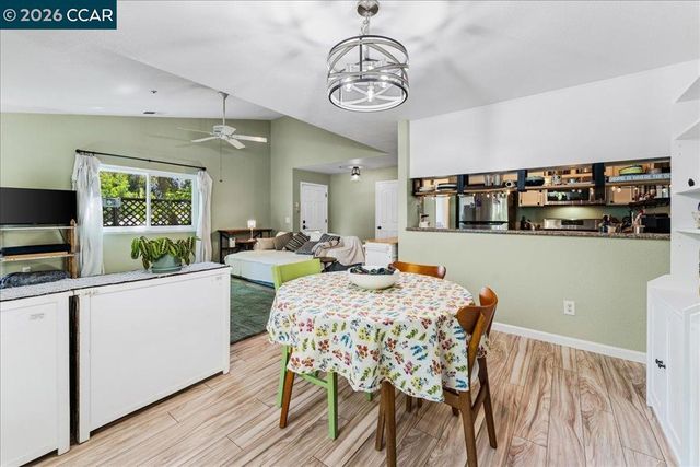 1734 Casa Grande St, Benicia, CA 94510