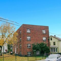 305 Parrott Avenue 1D, Bridgeport, CT 06606