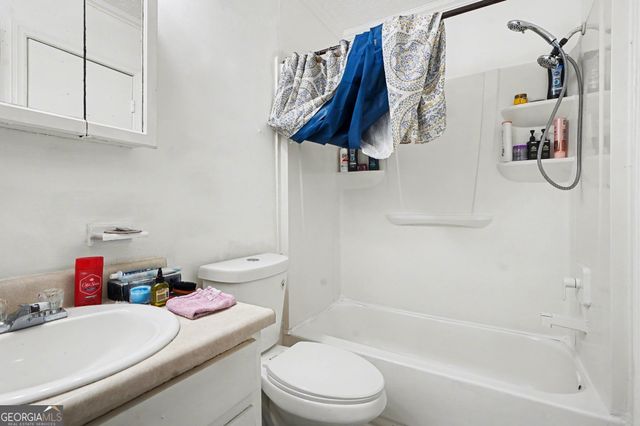 9018 Huntwood Lane, Riverdale, GA 30274