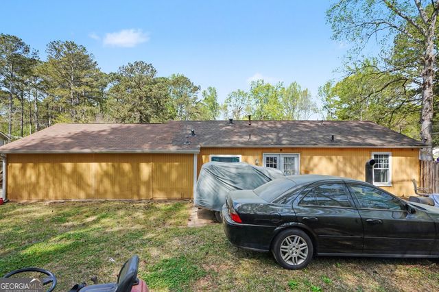 9018 Huntwood Lane, Riverdale, GA 30274