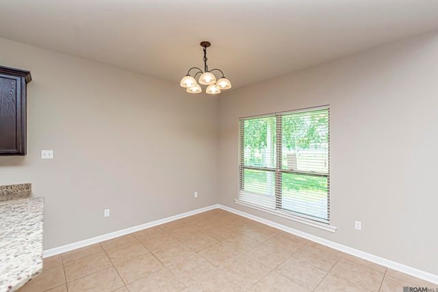 1521 S Sanctuary Ave, Gonzales, LA 70737