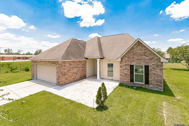 1521 S Sanctuary Ave, Gonzales, LA 70737