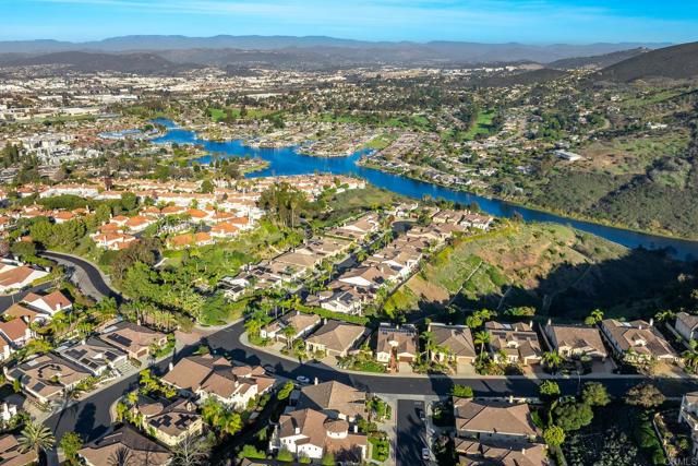 1758 Cuadro Vista, San Marcos, CA 92078