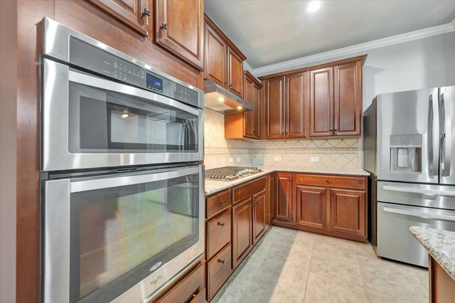 1541 Tuscan Village Drive, League City, TX 77573