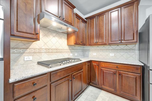 1541 Tuscan Village Drive, League City, TX 77573