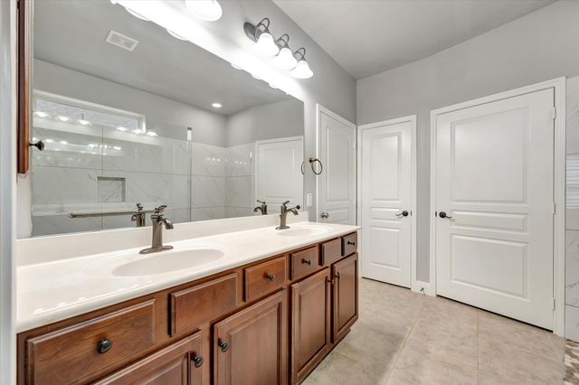 1541 Tuscan Village Drive, League City, TX 77573
