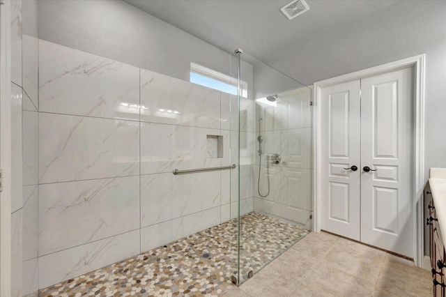 1541 Tuscan Village Drive, League City, TX 77573