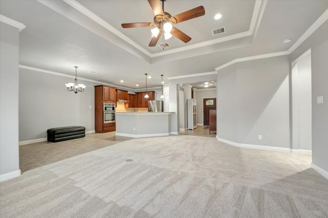 1541 Tuscan Village Drive, League City, TX 77573