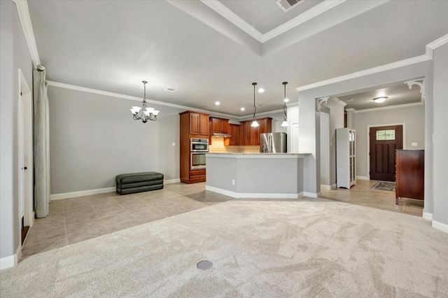 1541 Tuscan Village Drive, League City, TX 77573