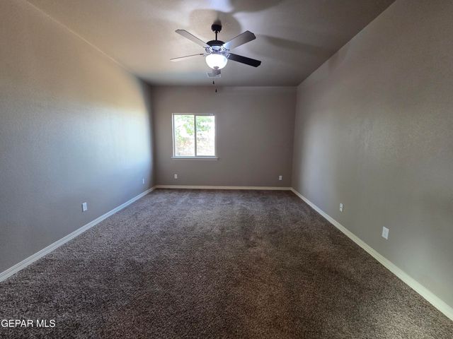 3800 LOMA JACINTO, El Paso, TX 79938