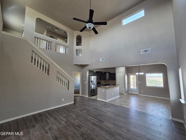 3800 LOMA JACINTO, El Paso, TX 79938