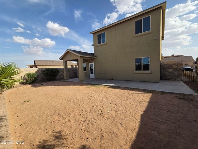 3800 LOMA JACINTO, El Paso, TX 79938