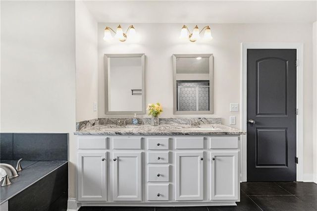 5810 Langdale, Douglasville, GA 30135