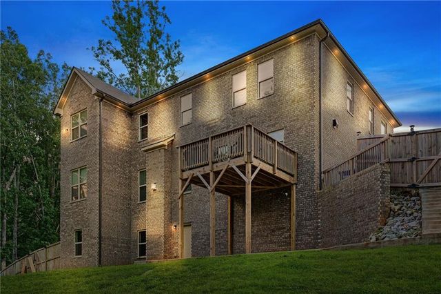 5810 Langdale, Douglasville, GA 30135