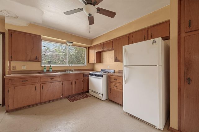 4122 Bolin Road, Houston, TX 77092