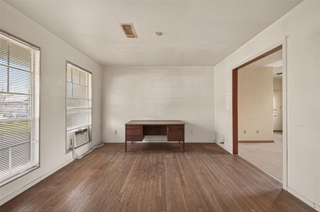 4122 Bolin Road, Houston, TX 77092