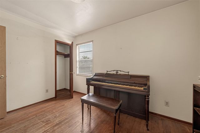 4122 Bolin Road, Houston, TX 77092