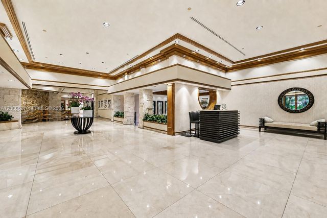 3 Grove Isle Drive C1208, Miami, FL 33133