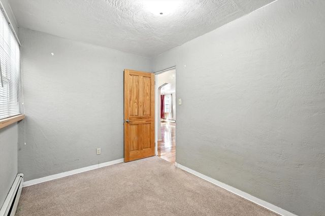 1632 Columbia Drive SE, Albuquerque, NM 87106