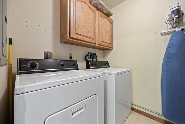 4131 Blue Jay Drive NE Unit C, Cedar Rapids, IA 52402