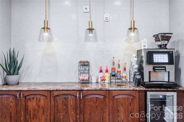 511 Queens Road 2-401, Charlotte, NC 28207
