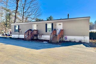 62 Mobile Drive, Hudson, NH 03051