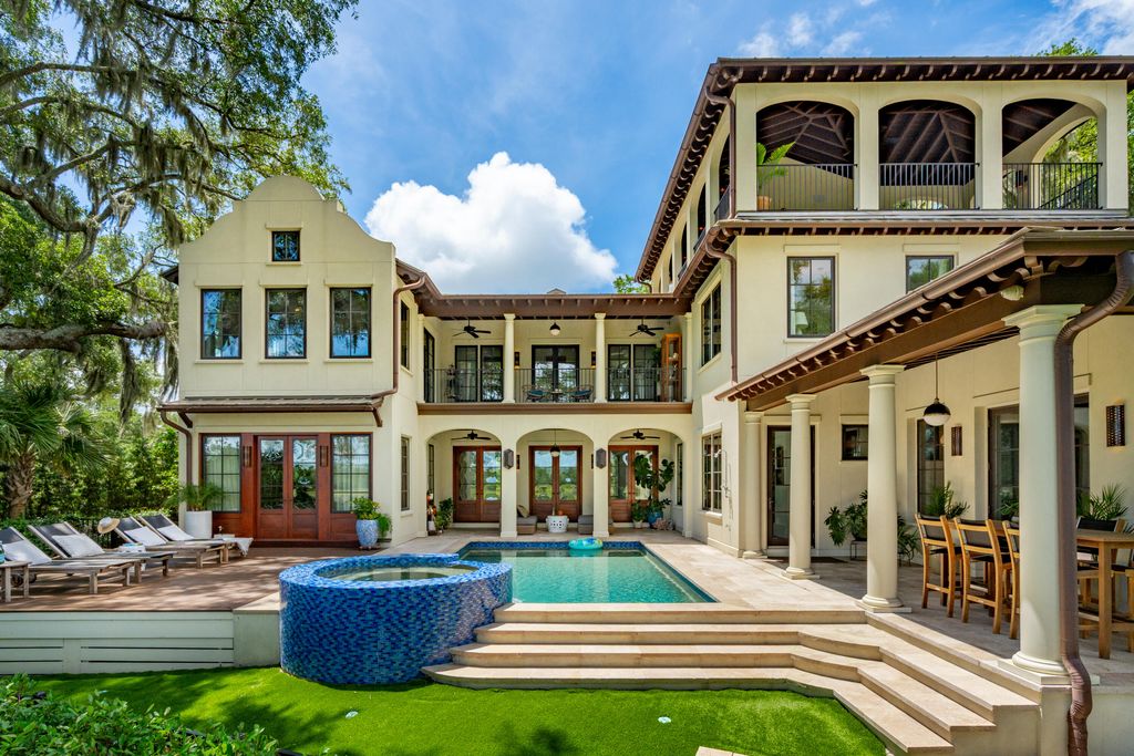 134 3rd Avenue, Mount Pleasant, SC 29464