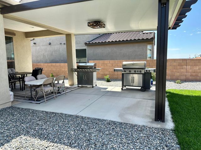 6119 Wyeth Drive SE, Albuquerque, NM 87106