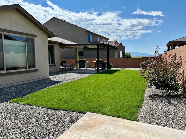 6119 Wyeth Drive SE, Albuquerque, NM 87106
