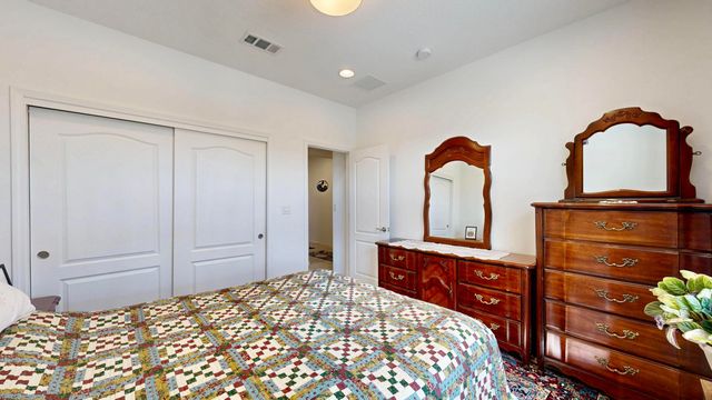 6119 Wyeth Drive SE, Albuquerque, NM 87106