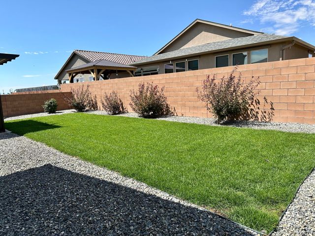 6119 Wyeth Drive SE, Albuquerque, NM 87106
