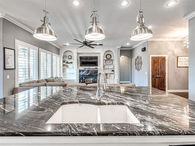 406 Rochester Court, Tuttle, OK 73089