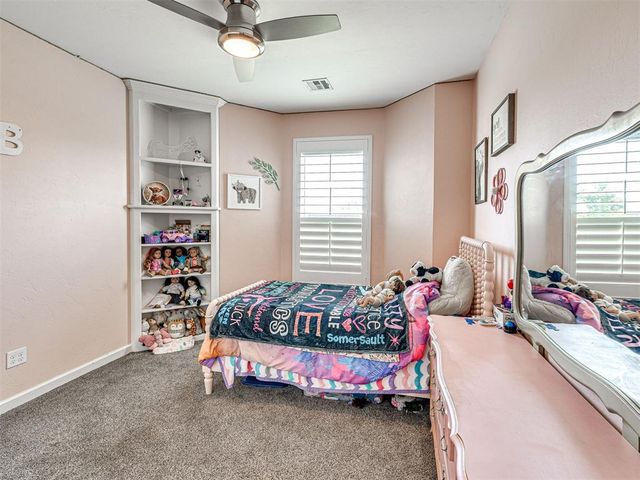 406 Rochester Court, Tuttle, OK 73089