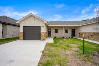 410 W Avenue C, Copperas Cove, TX 76522