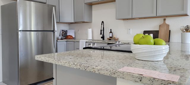 2014 Montezuma, San Antonio, TX 78207