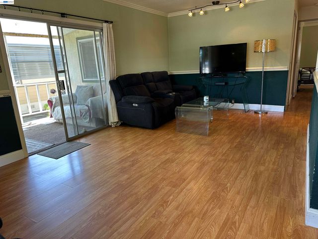 1150 W Winton Ave 470, Hayward, CA 94545