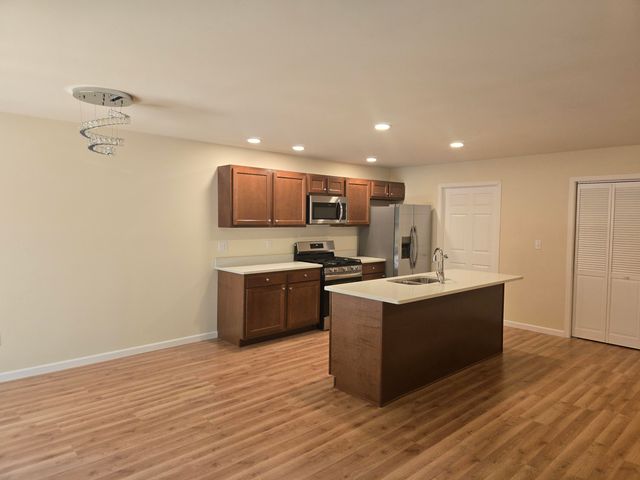 1524 S Woodland Avenue, Michigan City, IN 46360