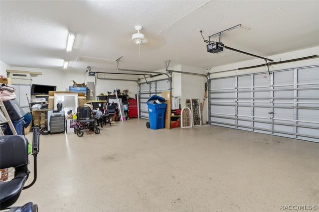 10 Cyclamen Court W, Homosassa, FL 34446