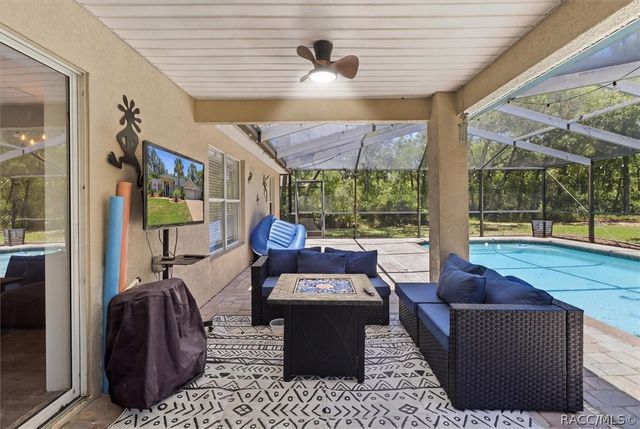 10 Cyclamen Court W, Homosassa, FL 34446