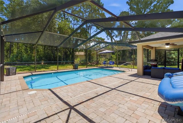 10 Cyclamen Court W, Homosassa, FL 34446