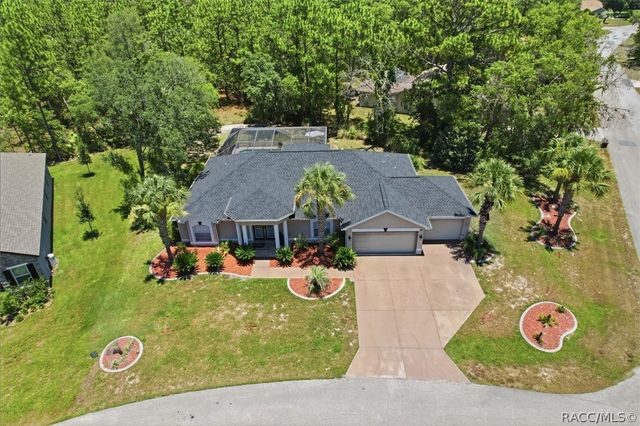 10 Cyclamen Court W, Homosassa, FL 34446