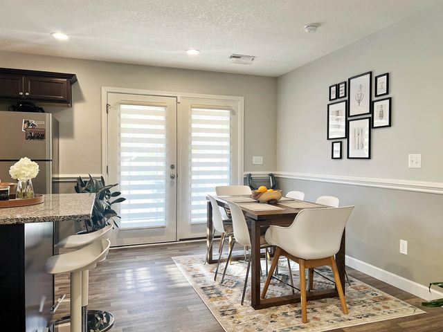 496 Old John Dodd Road, Boiling Springs, SC 29316