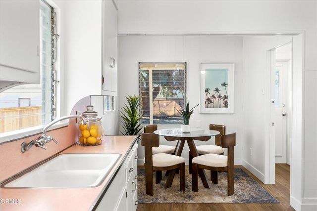 3323 Thorpe Avenue, Los Angeles, CA 90065