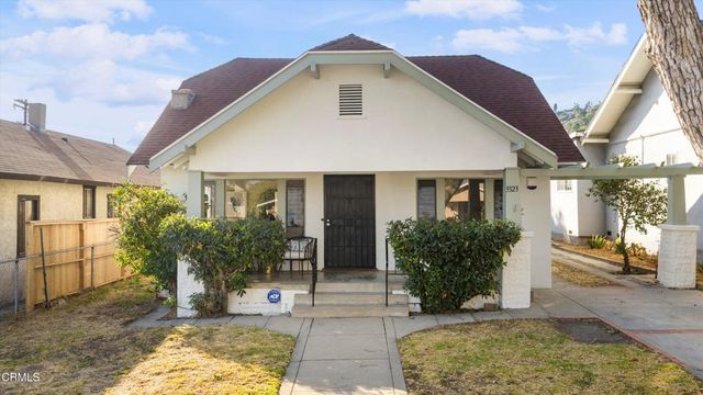 3323 Thorpe Avenue, Los Angeles, CA 90065
