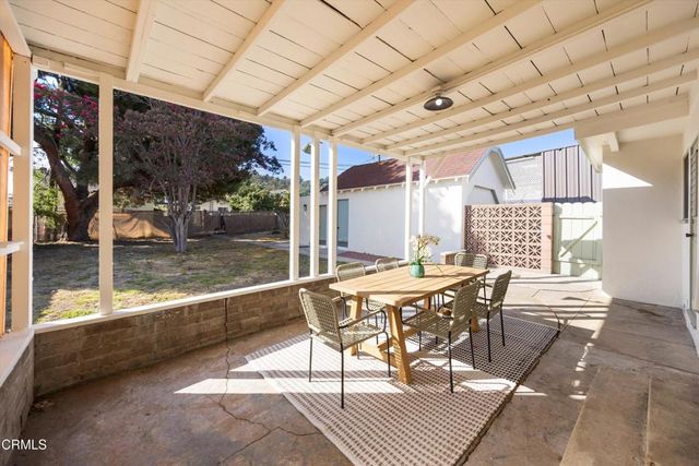 3323 Thorpe Avenue, Los Angeles, CA 90065