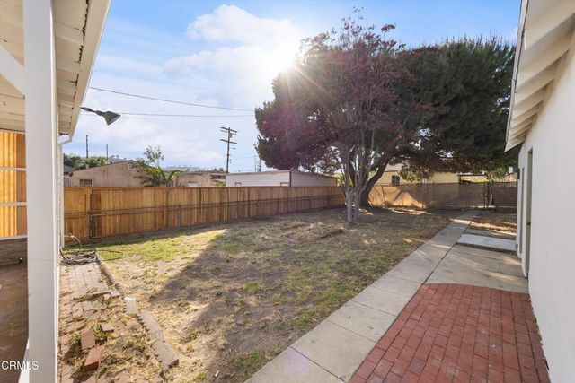 3323 Thorpe Avenue, Los Angeles, CA 90065