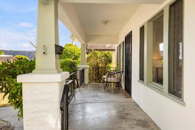 3323 Thorpe Avenue, Los Angeles, CA 90065