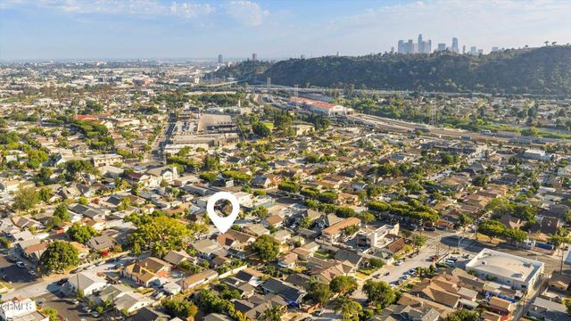 3323 Thorpe Avenue, Los Angeles, CA 90065