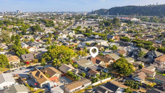 3323 Thorpe Avenue, Los Angeles, CA 90065